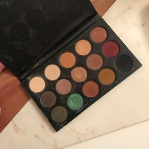 Kathleen Lights x Morphe Eyeshadow Palette